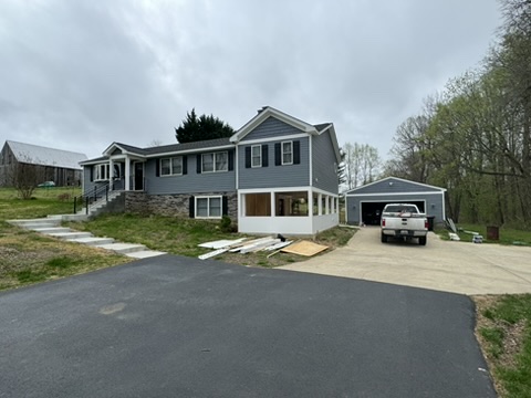 Custom luxury home built in Southern Maryland by LNL Contracting